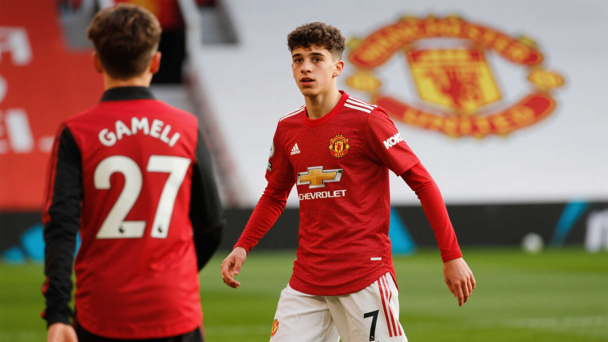 整体表现埋